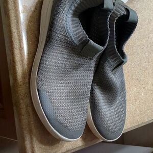 Fit Flop grey sparkle runners